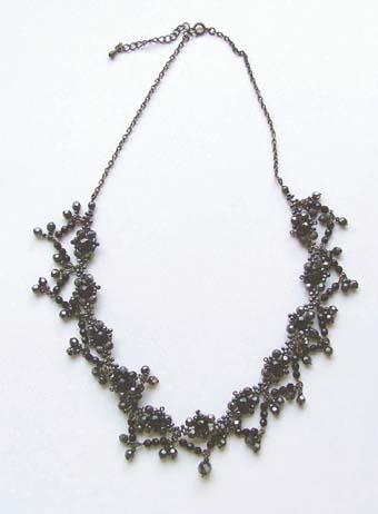 �V�R�΃r�[�Y�A�N�Z�T���[ �l�b�N���X�u���X���b�g�����O�s�A�X